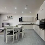 アパート Forum Swieqi, Luxury Apartment, 2bd-2bh, Sleeps 4 Is-Swieqi