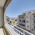 Forum Swieqi, Luxury Apartment, 2bd-2bh, Sleeps 4 * Is-Swieqi