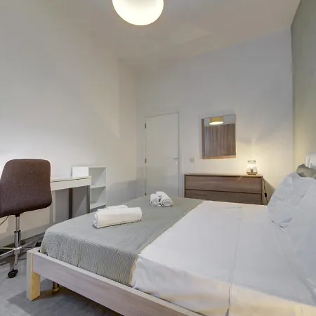 Forum Swieqi, Luxury Apartment, 2bd-2bh, Sleeps 4 Apartament Is-Swieqi